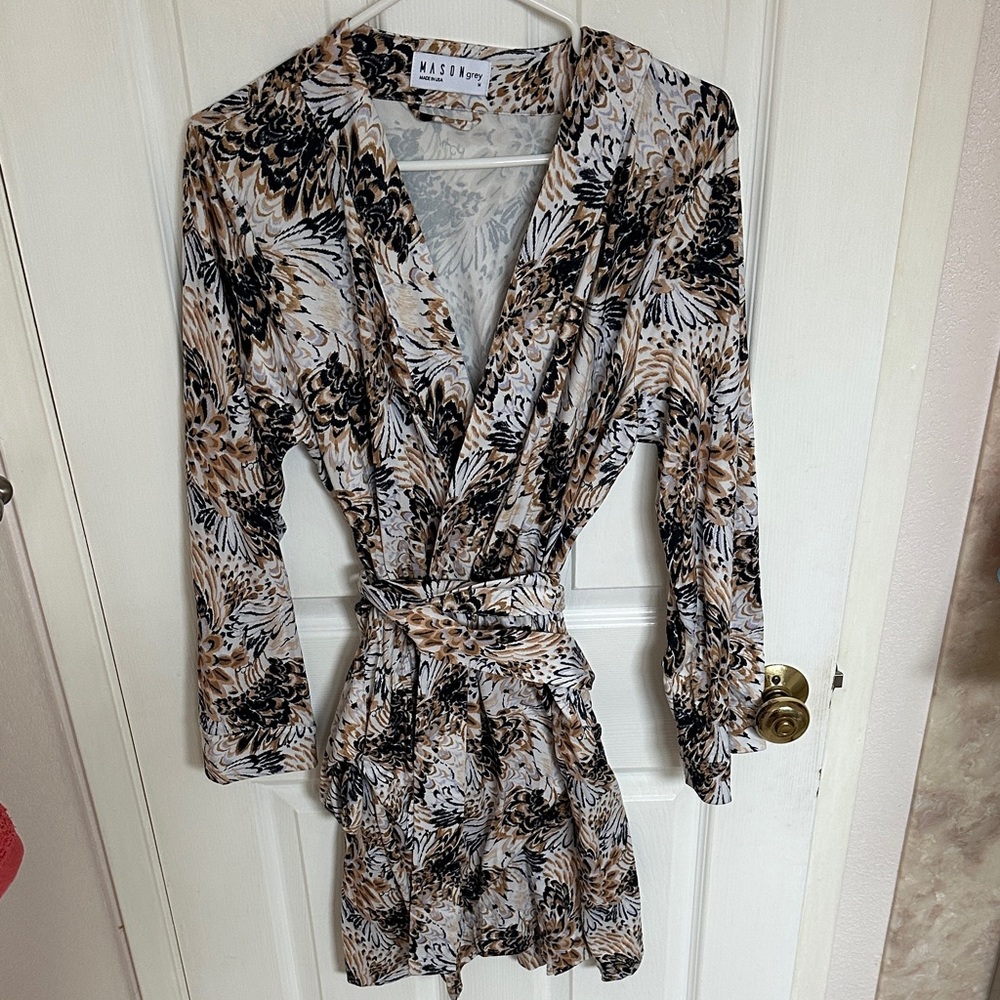 Mason Grey Meadow Robe Sesame Feathers
